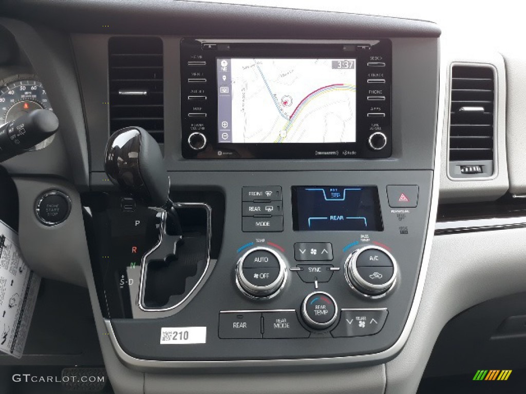 2020 Sienna XLE AWD - Midnight Black Metallic / Ash photo #10