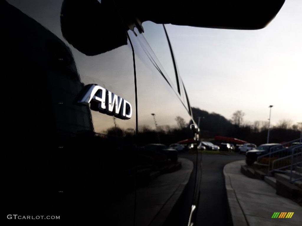 2020 Sienna XLE AWD - Midnight Black Metallic / Ash photo #18