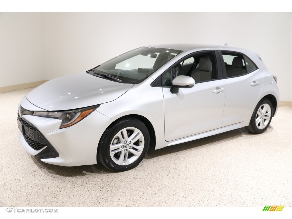 2019 Toyota Corolla Hatchback SE Exterior Photos