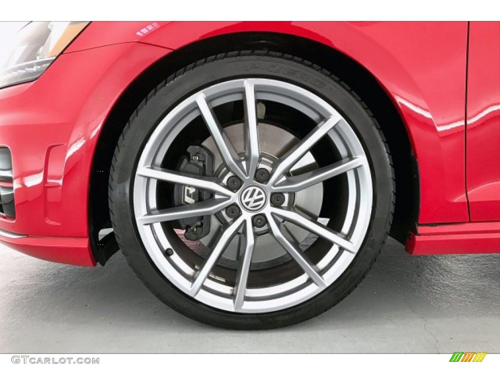 2017 Volkswagen Golf R 4Motion w/DCC. Nav. Wheel Photo #136446055