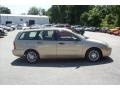 2002 Fort Knox Gold Ford Focus SE Wagon  photo #20