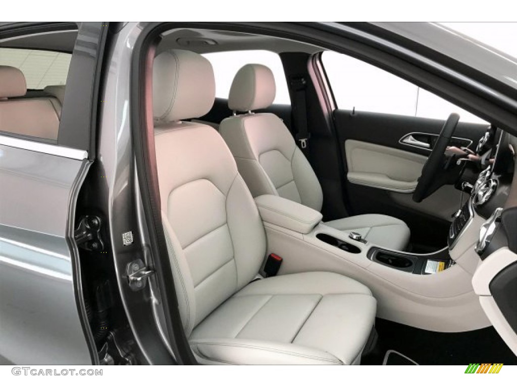 Crystal Gray Interior 2020 Mercedes-Benz GLA 250 4Matic Photo #136451559