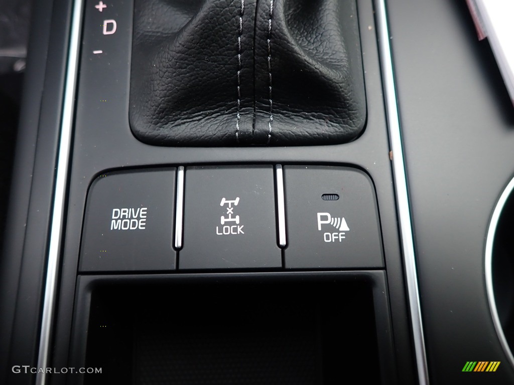 2020 Kia Sorento LX AWD Controls Photo #136452114