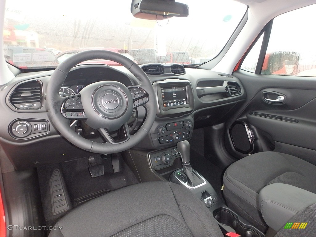 2020 Jeep Renegade Latitude 4x4 Front Seat Photos