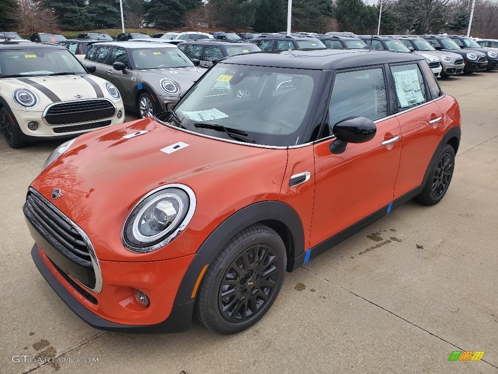 2020 Hardtop Cooper 4 Door - Solaris Orange Metallic / Carbon Black photo #4