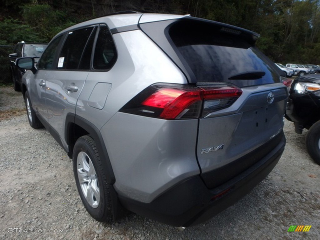 2019 RAV4 XLE AWD - Silver Sky Metallic / Black photo #6