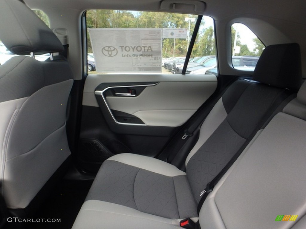 2019 RAV4 XLE AWD - Silver Sky Metallic / Black photo #12