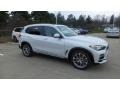 Front 3/4 View of 2020 X5 xDrive40i