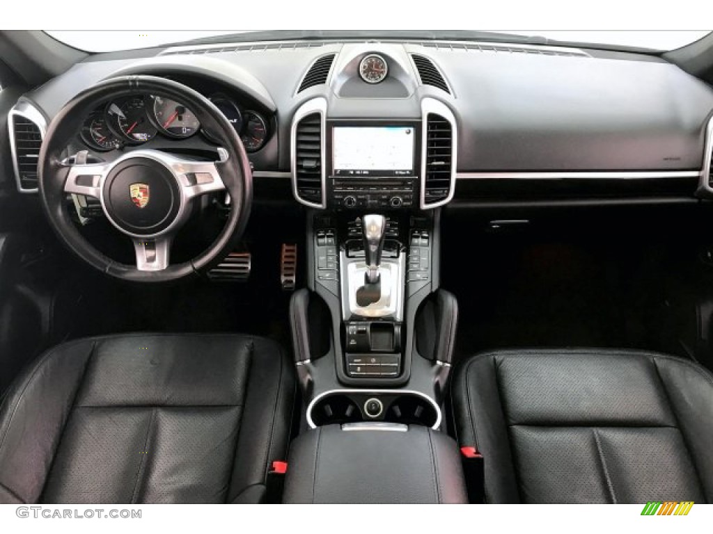 2014 Cayenne S - White / Black photo #17