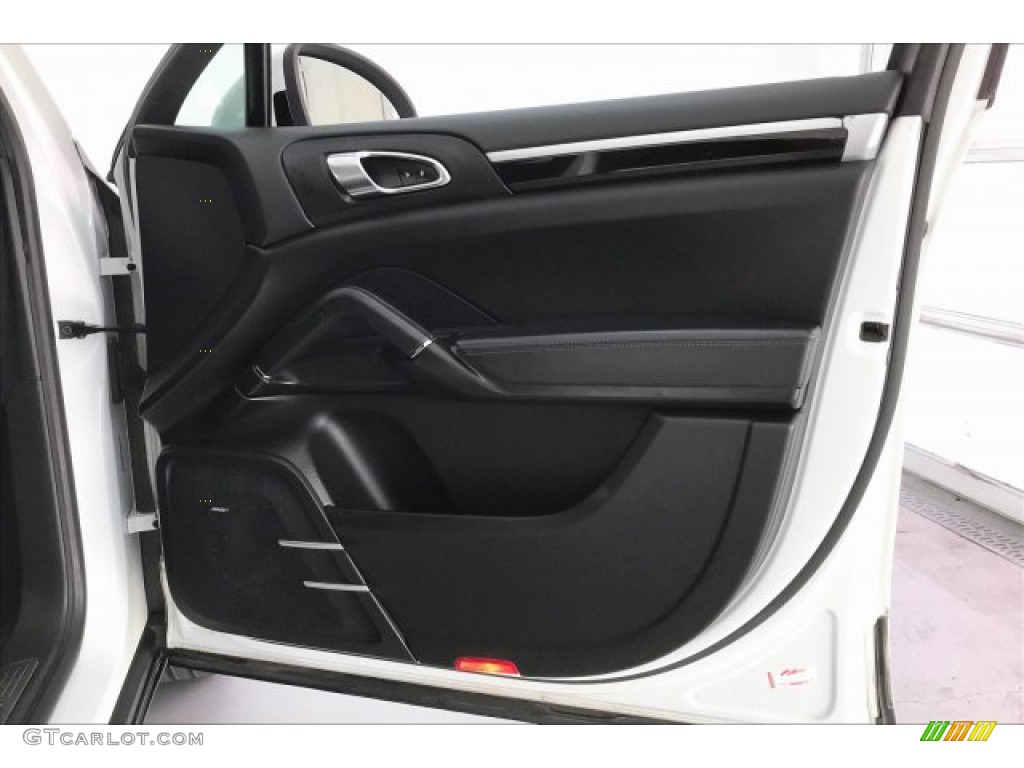2014 Cayenne S - White / Black photo #30