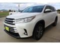 2019 Blizzard Pearl White Toyota Highlander LE  photo #4