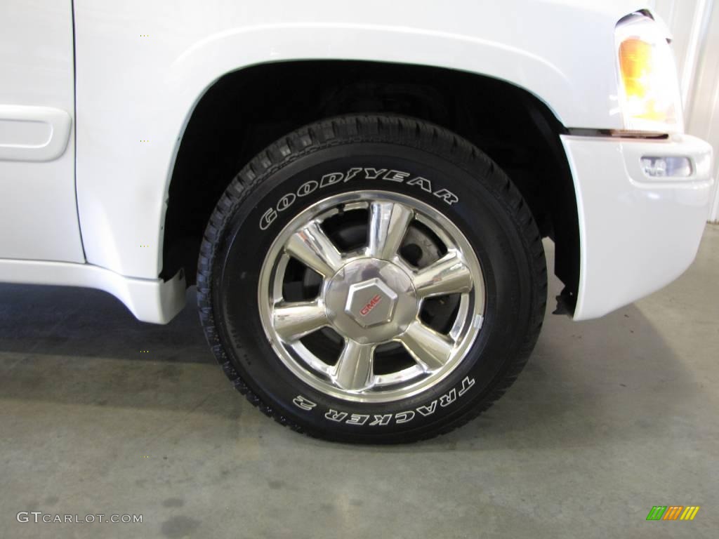 2002 Envoy SLE 4x4 - Summit White / Medium Pewter photo #17