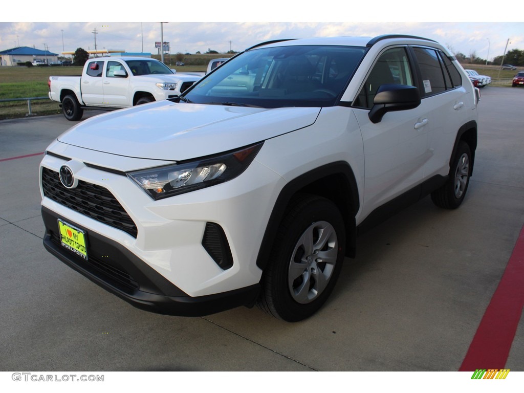 2020 RAV4 LE - Super White / Black photo #4