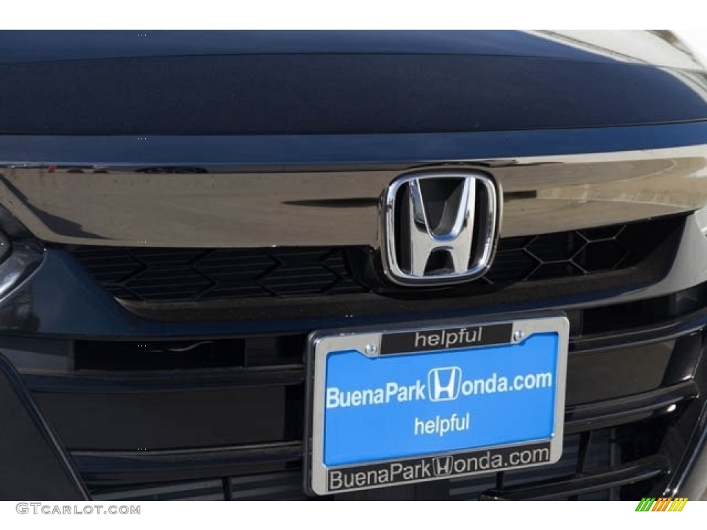 2020 Accord Sport Sedan - Crystal Black Pearl / Black photo #4
