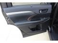 Midnight Black Metallic - Highlander XLE Photo No. 22