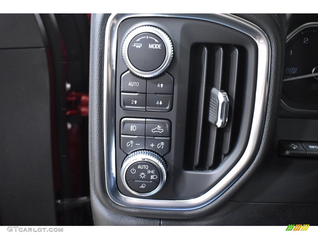 2020 GMC Sierra 1500 Denali Crew Cab 4WD Controls Photo #136484074