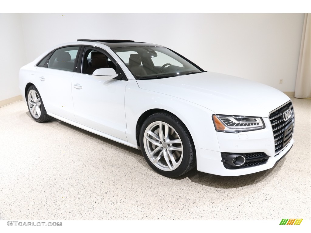 2017 A8 L 3.0T quattro - Glacier White Metallic / Nougat Brown photo #1