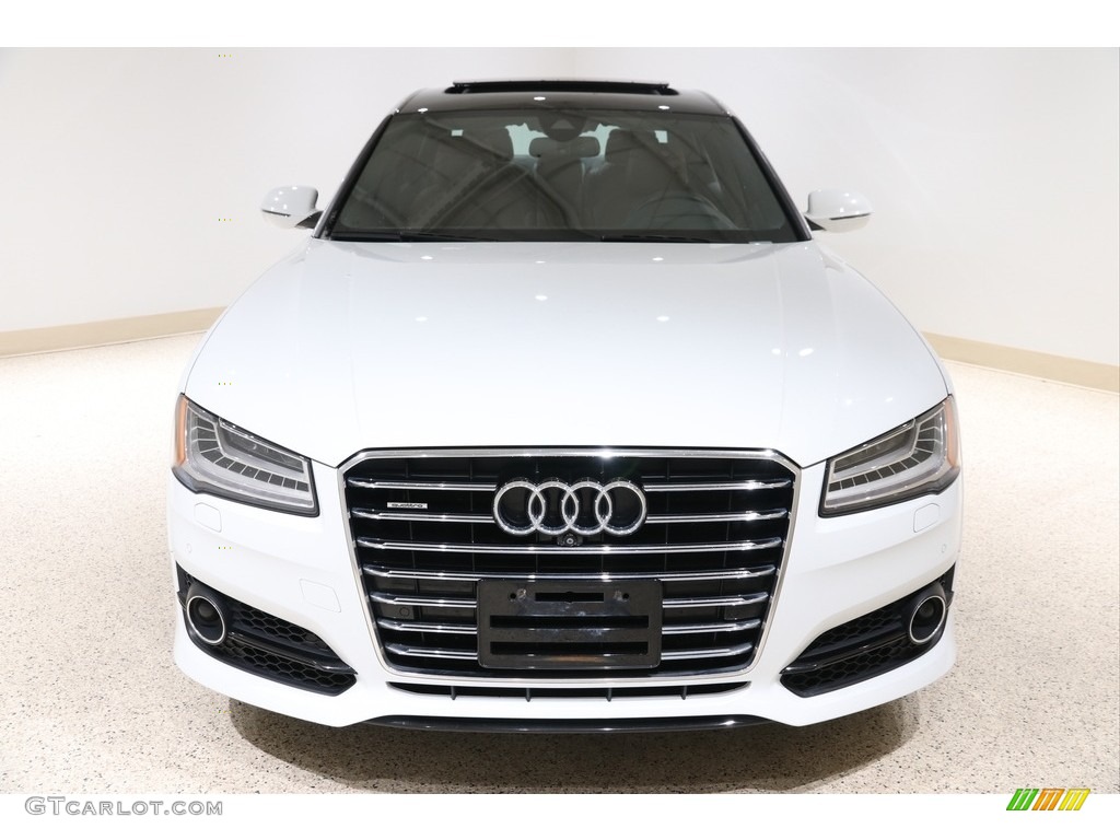 2017 A8 L 3.0T quattro - Glacier White Metallic / Nougat Brown photo #2
