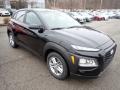 Front 3/4 View of 2020 Kona SE AWD