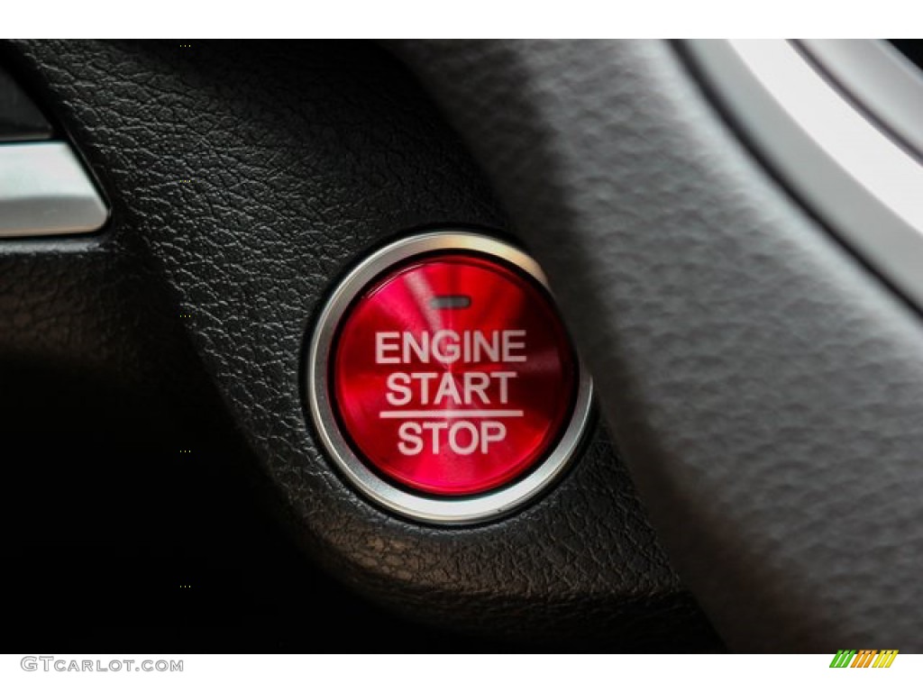 2020 Acura TLX Sedan Controls Photo #136485088