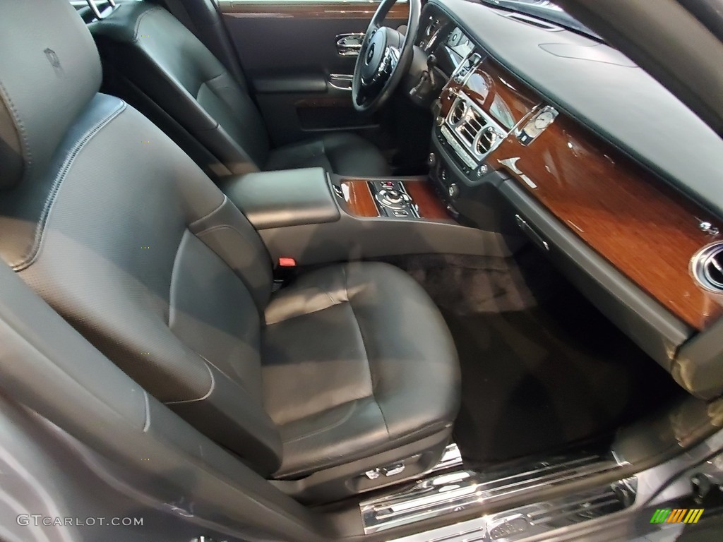 2013 Rolls-Royce Ghost Standard Ghost Model Front Seat Photos