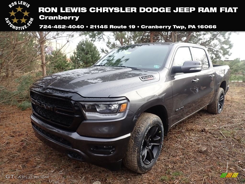 2020 1500 Big Horn Night Edition Crew Cab 4x4 - Granite Crystal Metallic / Black photo #1