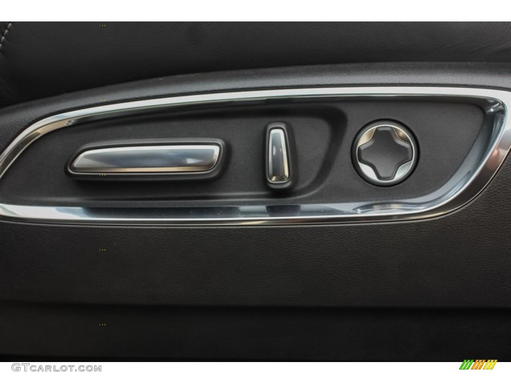 2020 Acura MDX Technology Controls Photo #136496359