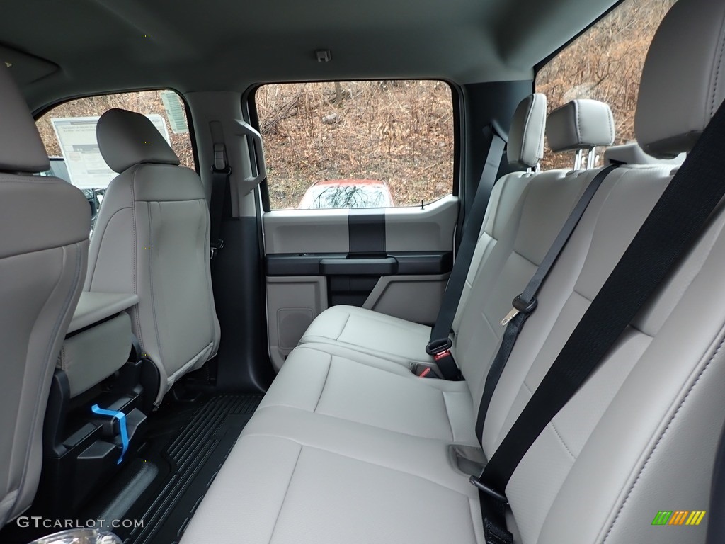 Medium Earth Gray Interior 2020 Ford F250 Super Duty XL Crew Cab 4x4 Photo #136500802