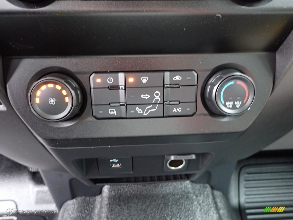 2020 Ford F250 Super Duty XL Crew Cab 4x4 Controls Photo #136500922