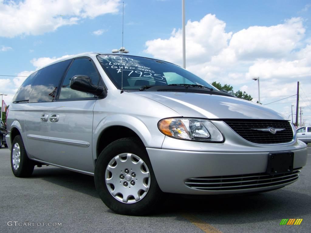 2003 Town & Country LX - Bright Silver Metallic / Gray photo #1