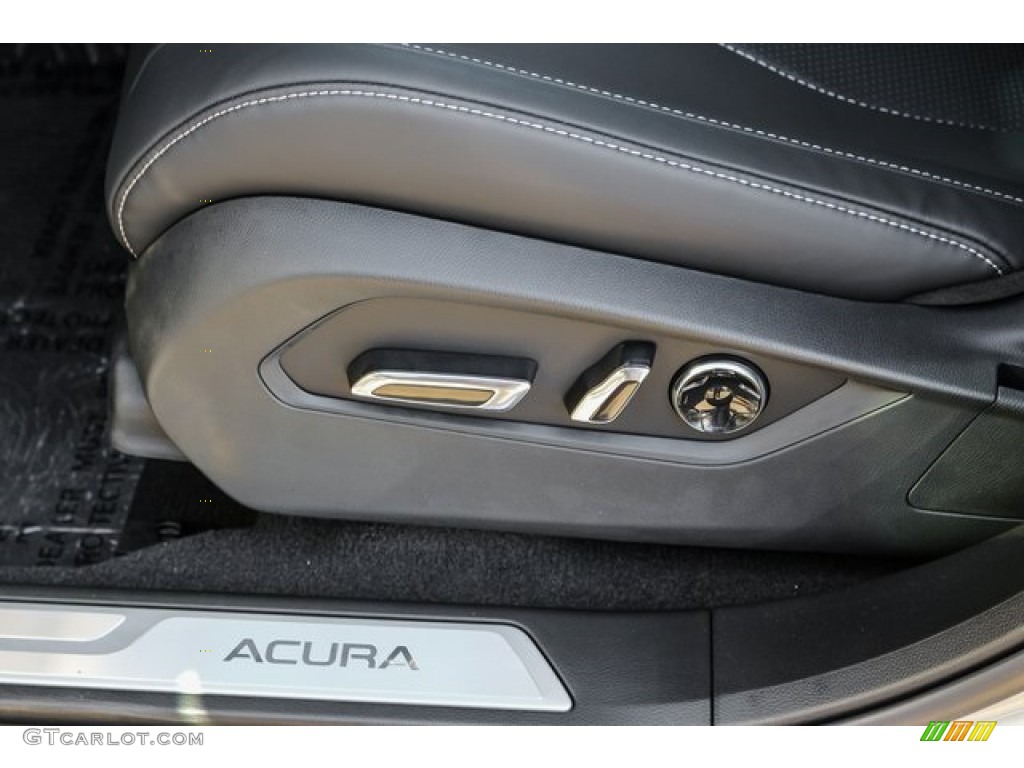 2020 Acura RDX Technology Front Seat Photo #136512346