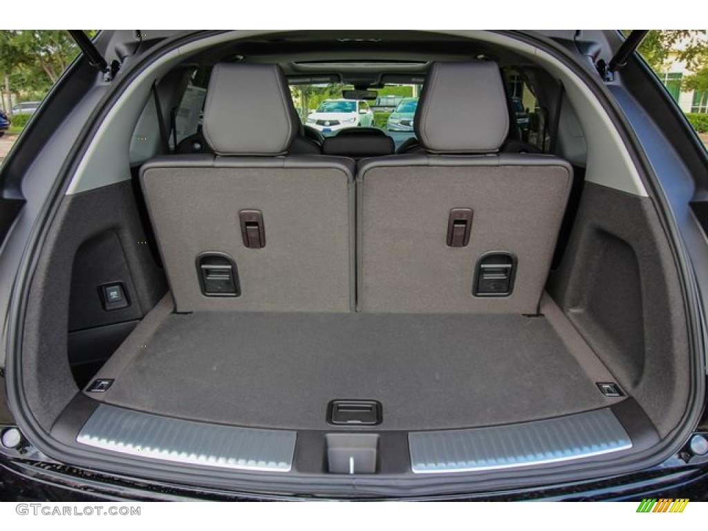 2020 Acura MDX FWD Trunk Photo #136516735