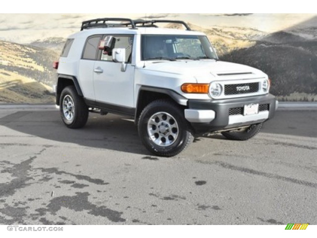 2012 FJ Cruiser 4WD - Iceberg White / Dark Charcoal photo #1