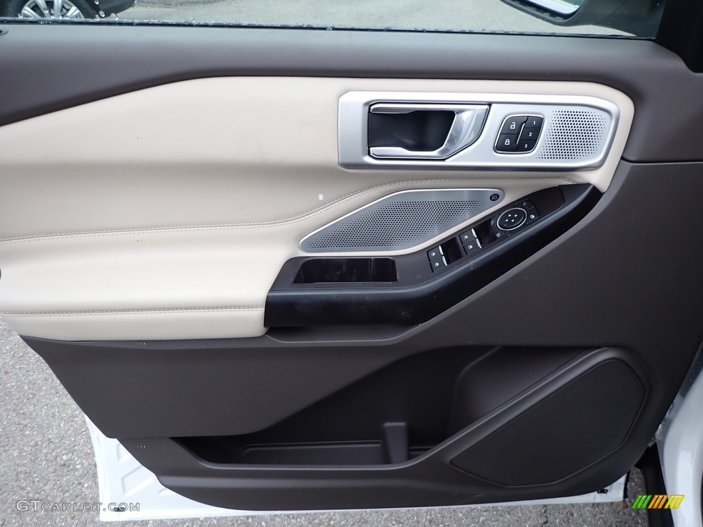 2020 Ford Explorer Platinum 4WD Sandstone Door Panel Photo #136522231