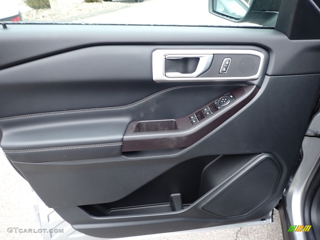 2020 Ford Explorer XLT 4WD Ebony Door Panel Photo #136522789