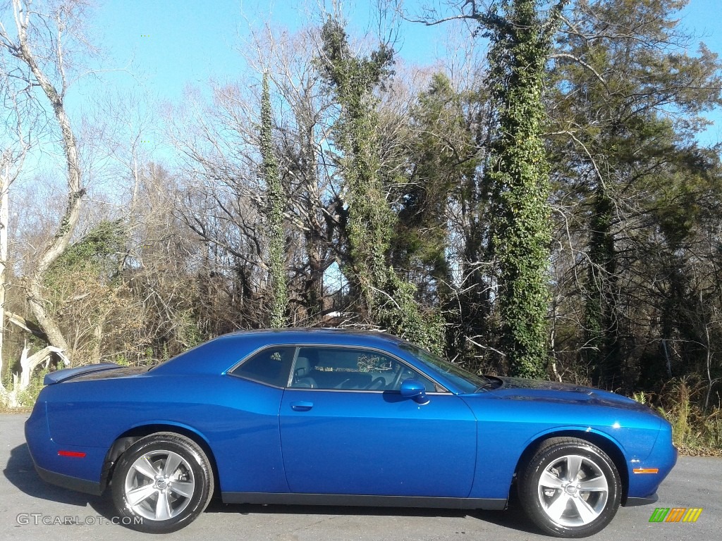 2019 Challenger SXT - Indigo Blue / Black photo #7