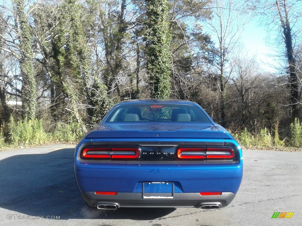 2019 Challenger SXT - Indigo Blue / Black photo #10