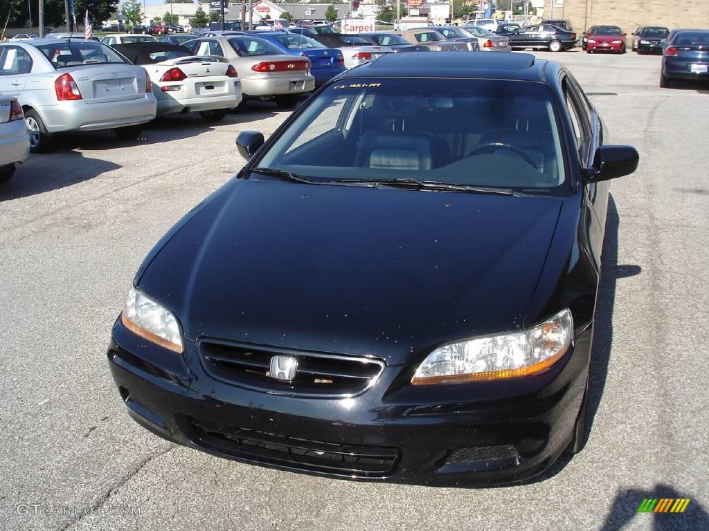 2002 Accord EX V6 Coupe - Nighthawk Black Pearl / Charcoal photo #2