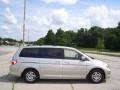 2005 Silver Pearl Metallic Honda Odyssey EX-L  photo #1