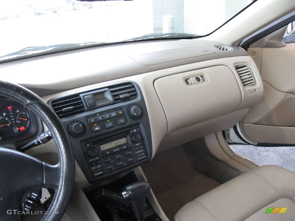2000 Accord EX-L Coupe - Taffeta White / Ivory photo #17