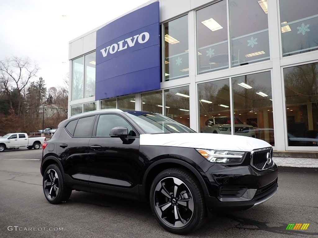 2020 XC40 T5 Momentum AWD - Onyx Black Metallic / Charcoal photo #1