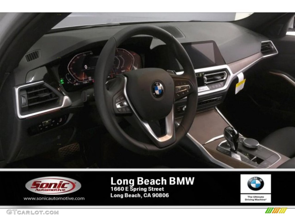 2020 3 Series 330i Sedan - Glacier Silver Metallic / Black photo #4