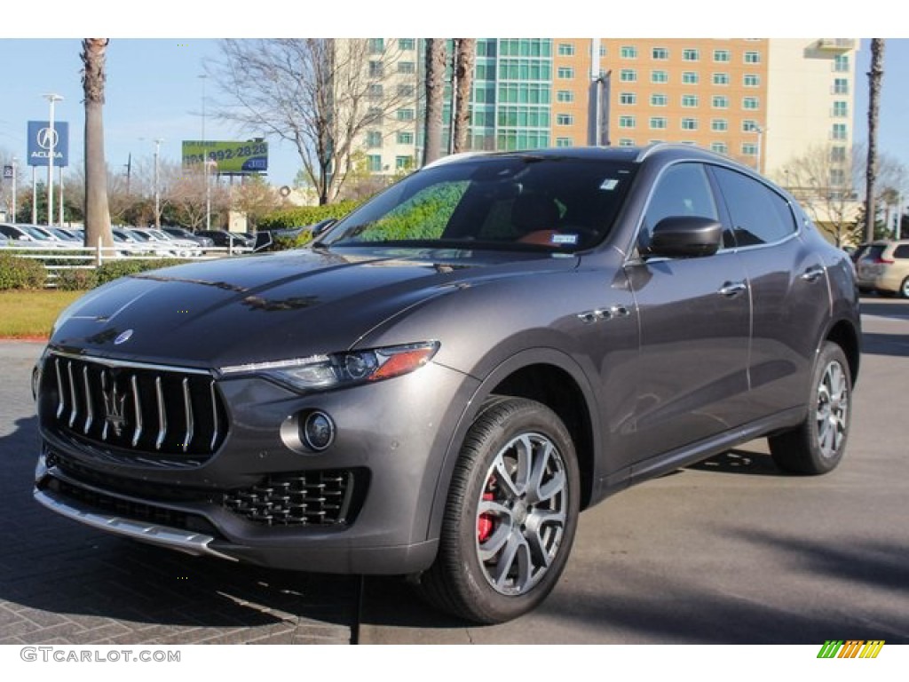 Grigio Metallic 2017 Maserati Levante S AWD Exterior Photo #136553321