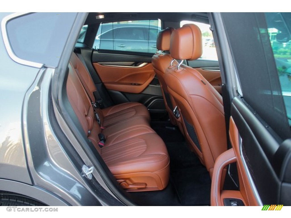 2017 Maserati Levante S AWD Rear Seat Photo #136553564