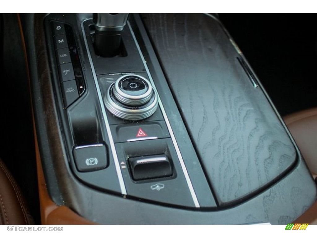 2017 Maserati Levante S AWD Controls Photo #136553813