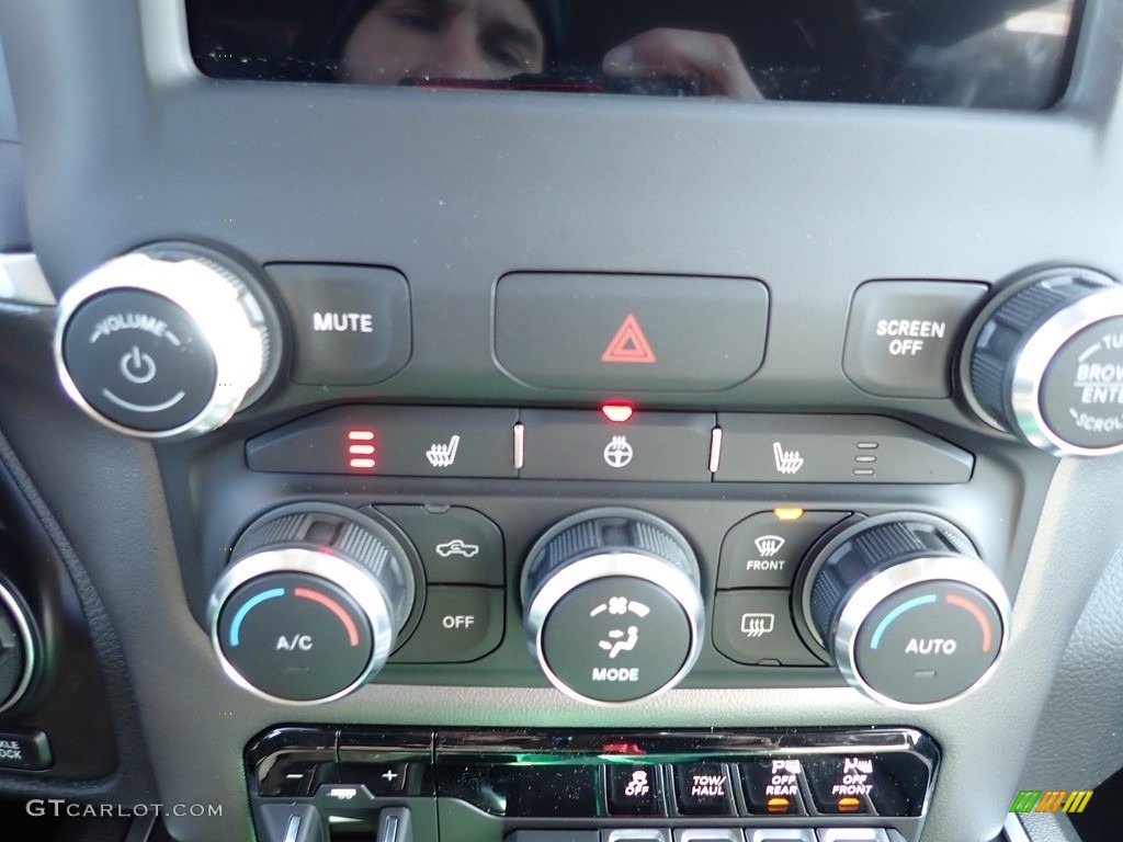 2020 1500 Big Horn Crew Cab 4x4 - Maximum Steel Metallic / Black/Diesel Gray photo #19