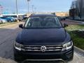 Deep Black Pearl - Tiguan SE 4MOTION Photo No. 2
