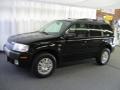 Black - Mariner Luxury 4WD Photo No. 25