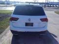 Pure White - Tiguan SE 4MOTION Photo No. 5