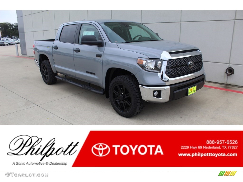 Cement Toyota Tundra